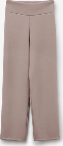 Tezenis Pants in Brown: front