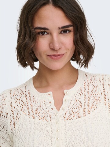 ONLY Neuletakki 'ONLELKE' värissä beige