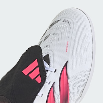 Chaussure de foot 'Predator League' ADIDAS PERFORMANCE en blanc