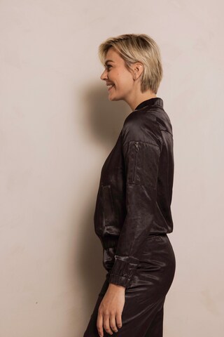 Zhrill Blazer in Braun