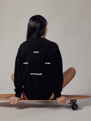 OWN Off With Nature Sweatshirt 'Felpa Girocollo Loose Fit' in Zwart