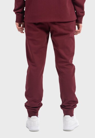 Oldskull Regular Jogger 'Basic Oldskull 25 Logo' in Rot