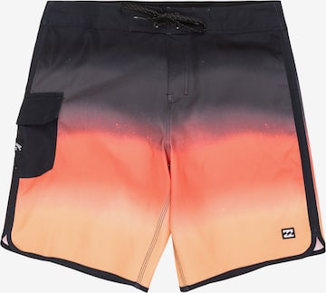 BILLABONG Boardshorts '73 Theme Pro 18.5' in Zwart: voorkant