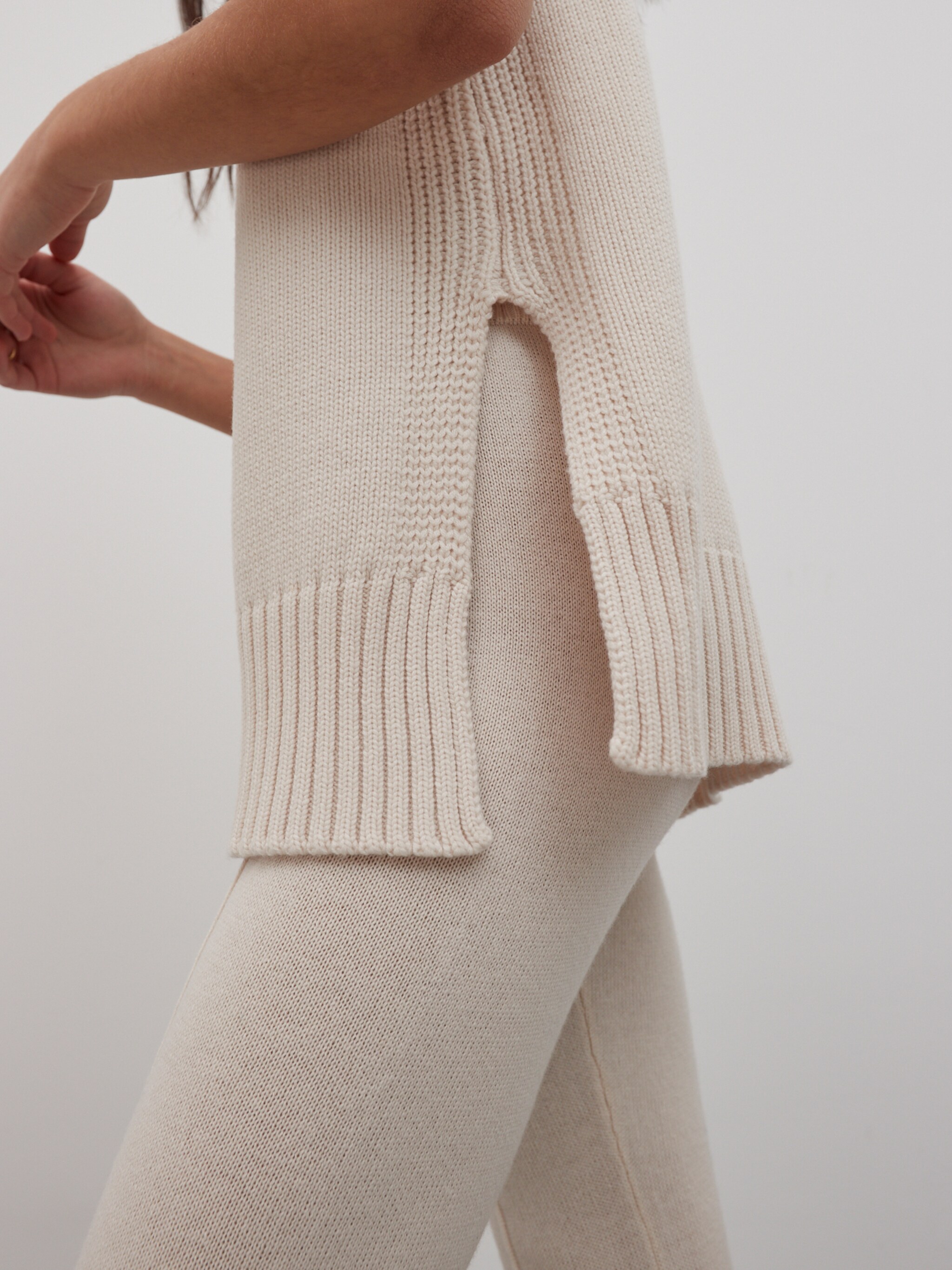 EDITED Producten Trui 'Meja' Beige