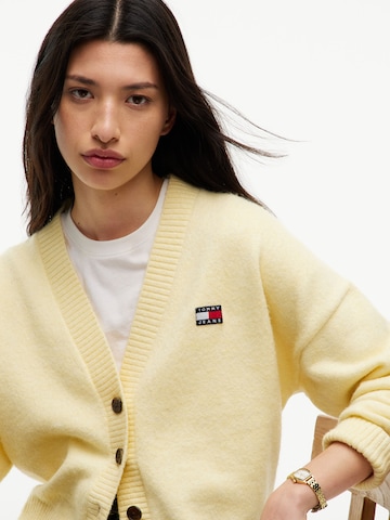 Tommy Jeans - Cárdigan en amarillo
