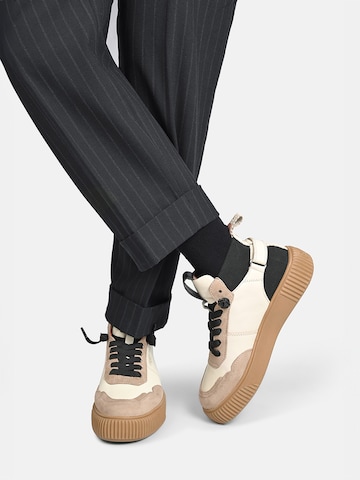 Crickit Sneakers hoog ' UMA ' in Beige: voorkant