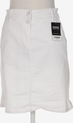 BRAX Skirt in XS in White: front