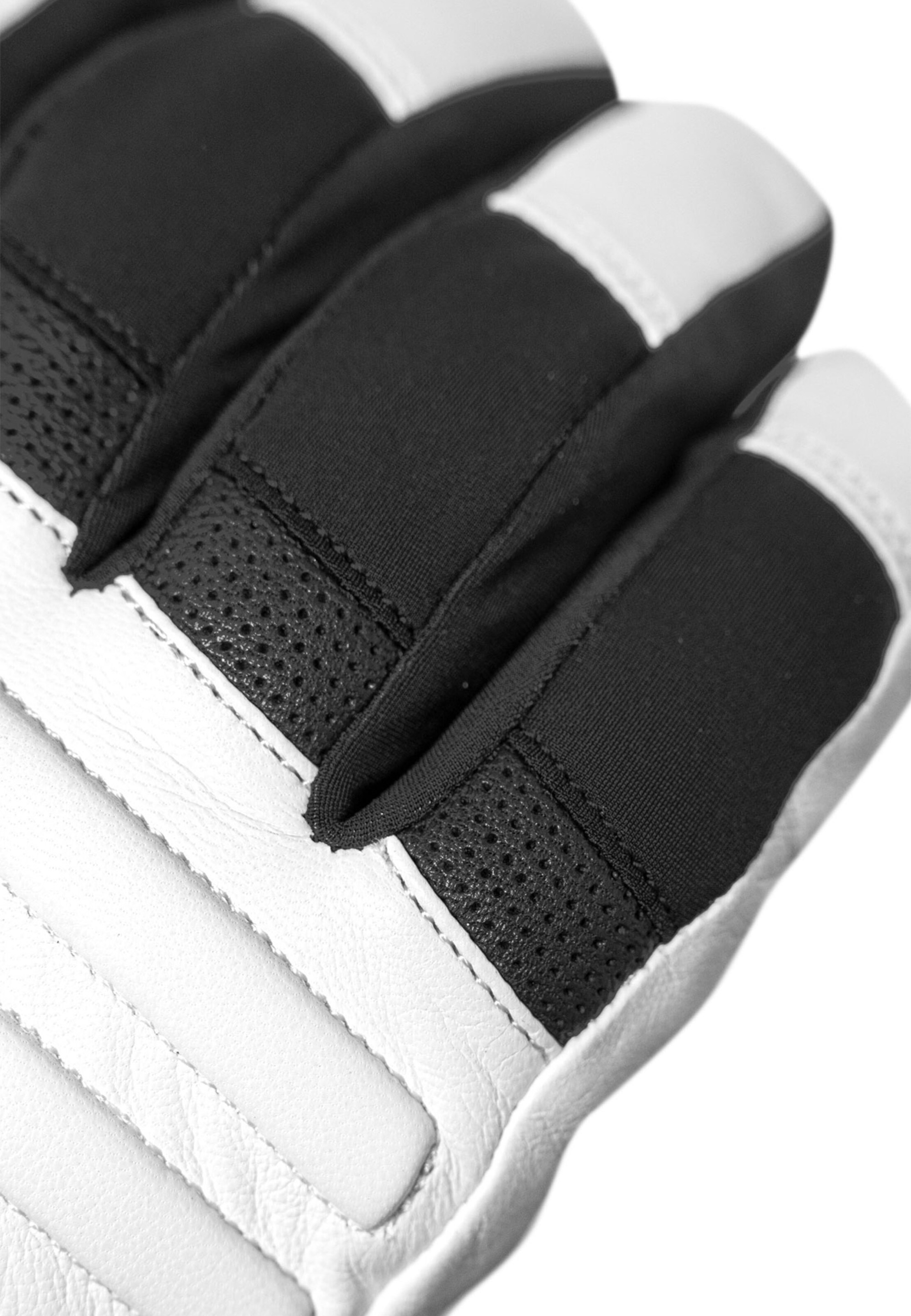 REUSCH Full finger gloves 'Jupiter' in Black