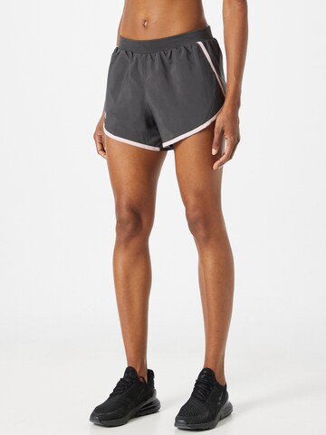 UNDER ARMOUR - Skinny Calças de desporto 'Fly By 2.0' em cinzento: frente