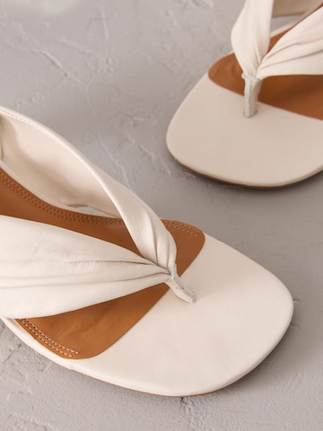 Next Sandaal 'Premium' in Wit