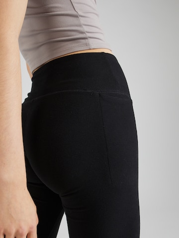 HOLLISTER Flared Leggings in Black