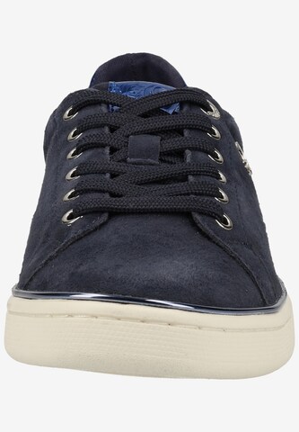 s.Oliver BLACK LABEL Sneaker in Blau