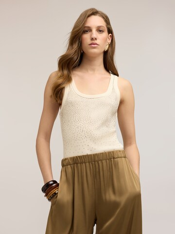 Haut MOTIVI en beige