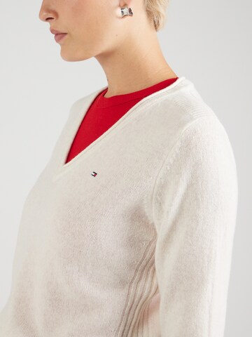 TOMMY HILFIGER Sweater in White