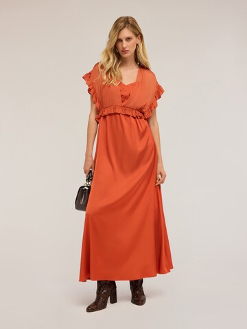 Robe MOTIVI en orange