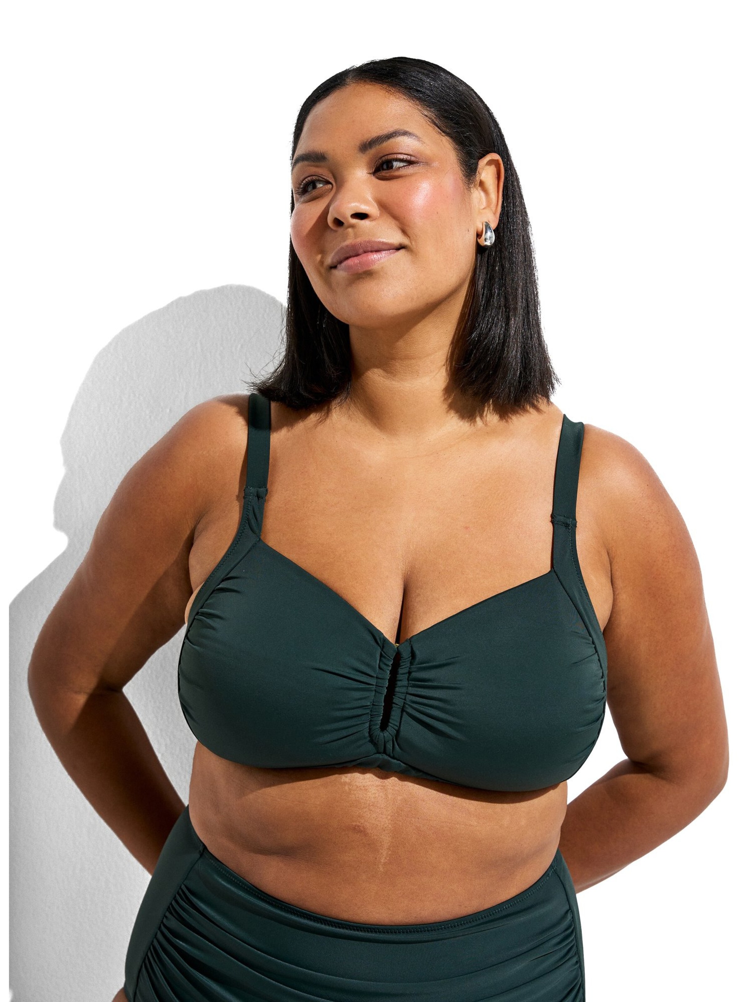 Swim by Zizzi Push-up Bikinitop 'Stilde' in Groen