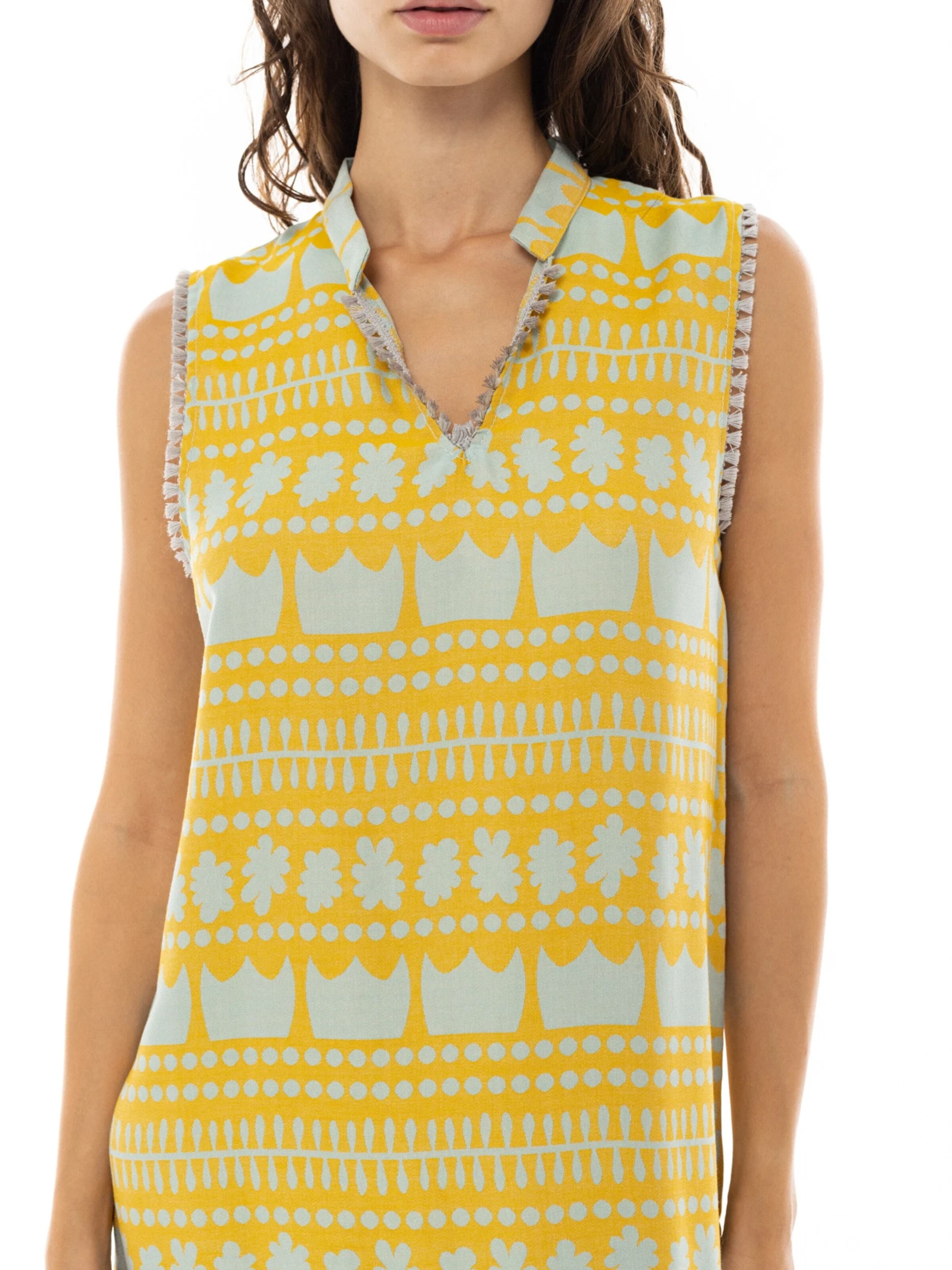 Abito estivo 'BEACHWEAR EMBROIDERY CROWN' di Pink Label in giallo