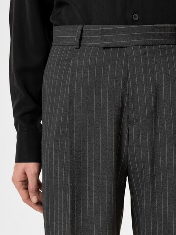 Antioch - regular Pantalón plisado 'Eurico' en gris