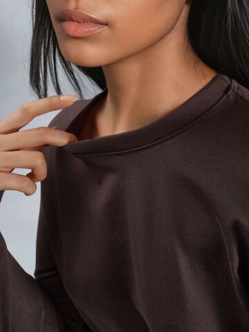 Maglietta di Busem in marrone