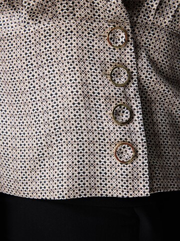 adl Blouse in Beige