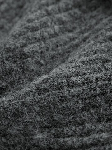 Next - Gorros em cinzento