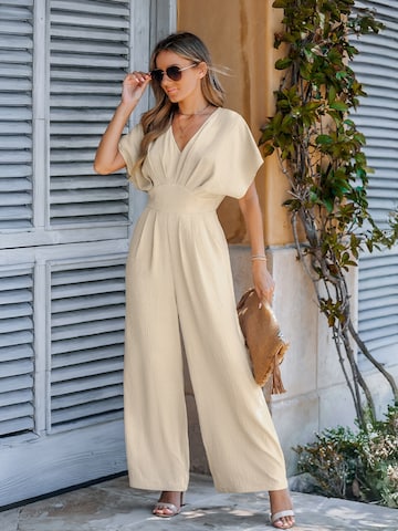 Cupshe Jumpsuit 'Tie-Back' in Beige: front