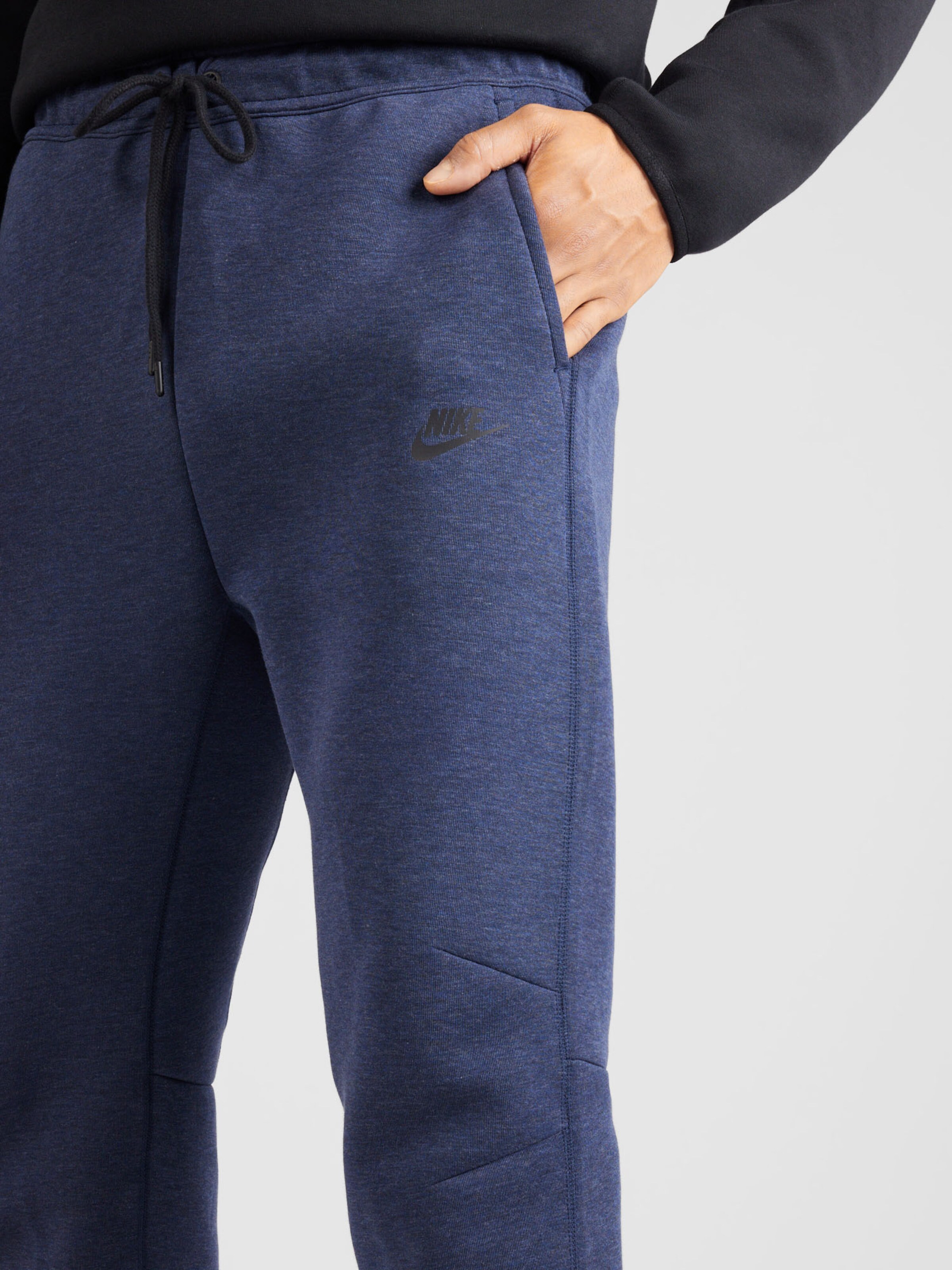 Nike Sportswear Tapered TECH FLEECE ABOUT YOU
