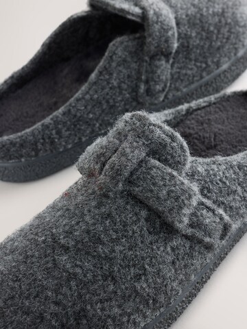 Next Huisschoenen in Grijs