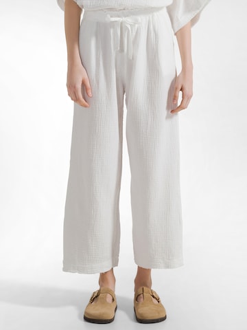 DEHA Regular Hose in Weiß: Vorderseite