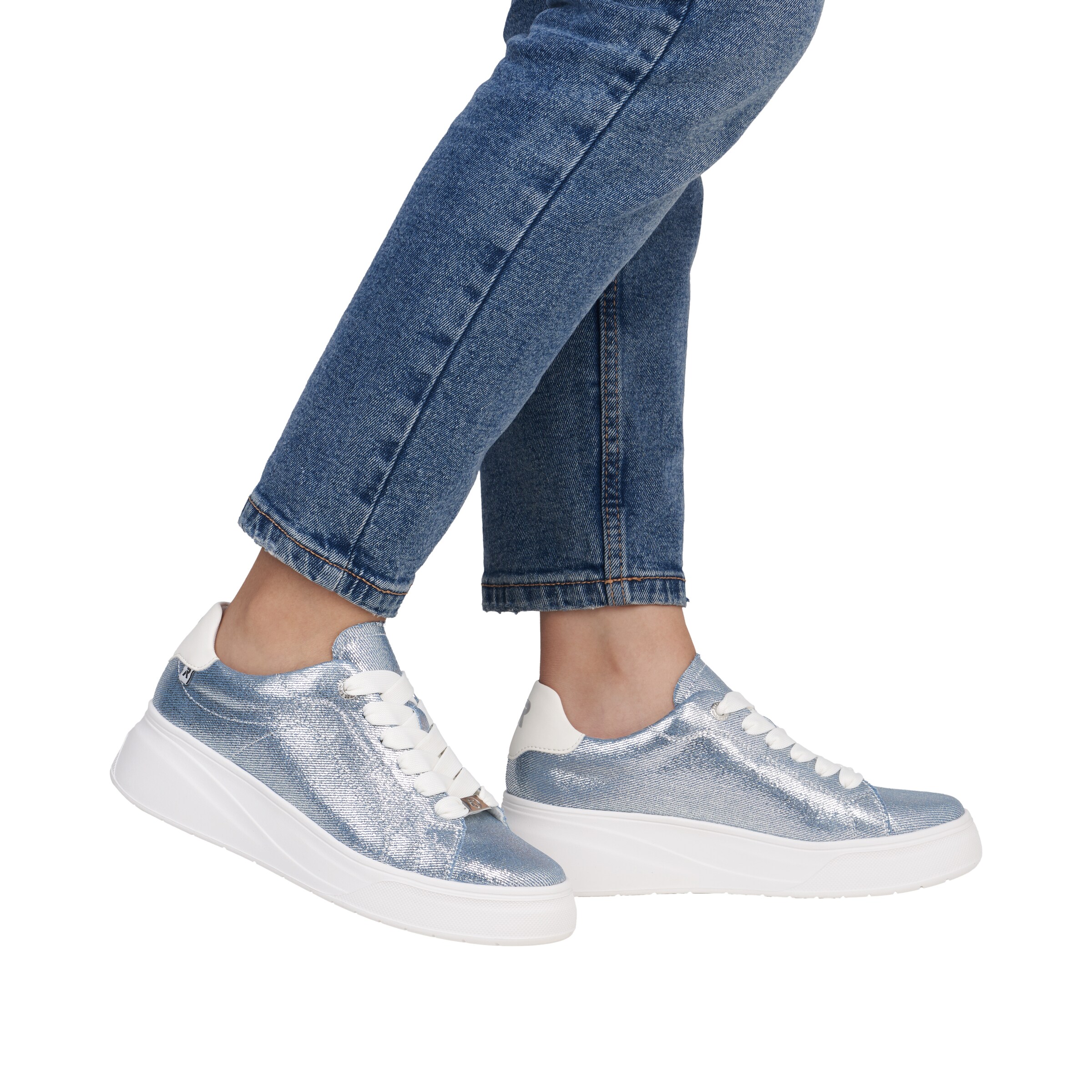 Baskets basses 'W2302' Rieker Sport en bleu