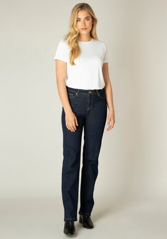 BASE LEVEL Regular Jeans in Blue