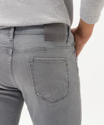 BRAX Slimfit Jeans 'Chuck' in Grijs