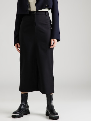 Monki Skirt in Black: front