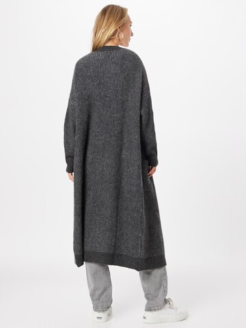 Manteau en tricot 'Jael' Herrlicher en gris