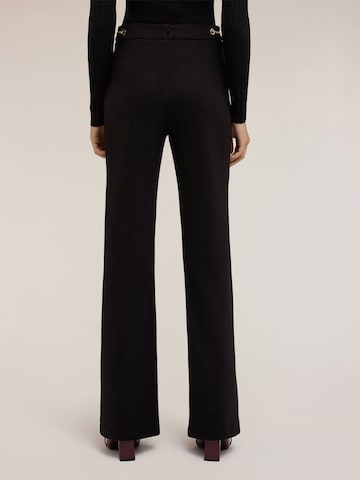 MOTIVI Flared Broek in Zwart