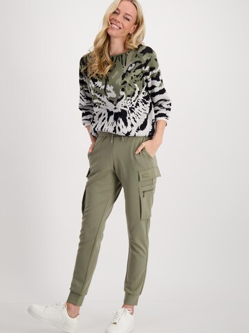 Effilé Pantalon cargo monari en vert