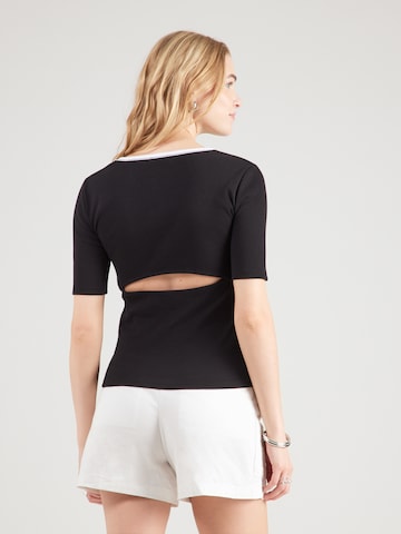 Tricou de la Calvin Klein Jeans pe negru