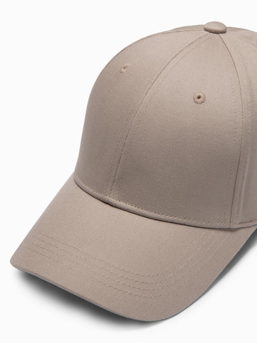 Ombre Cap in Grey