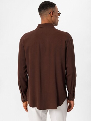 Antioch Comfort fit Overhemd in Bruin