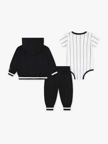 Jordan Sada – černá