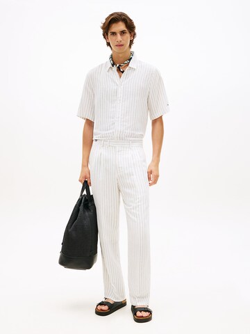 TOMMY HILFIGER Loose fit Trousers with creases in White