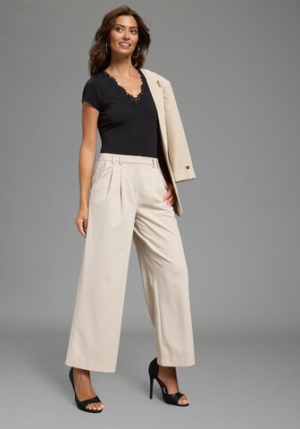 LAURA SCOTT Shaping Bodysuit in Black