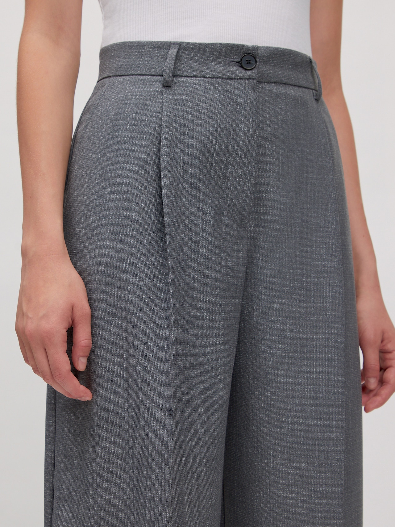 EDITED Pantaloni con piega frontale 'Verona' grigio