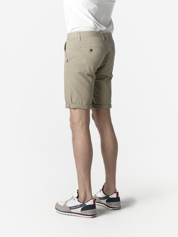 regular Pantaloni chino di KOROSHI in marrone