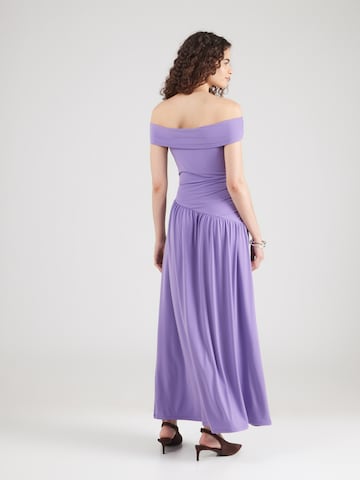 Rochie 'Elsa' de la ABOUT YOU pe mov