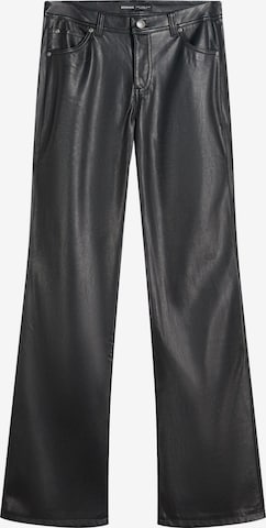 Bershka Levenevä Housut värissä musta: etupuoli