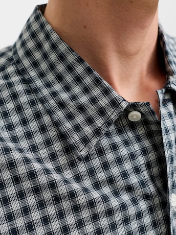 JACK & JONES - Ajuste confortable Camisa 'JJAustin' en azul