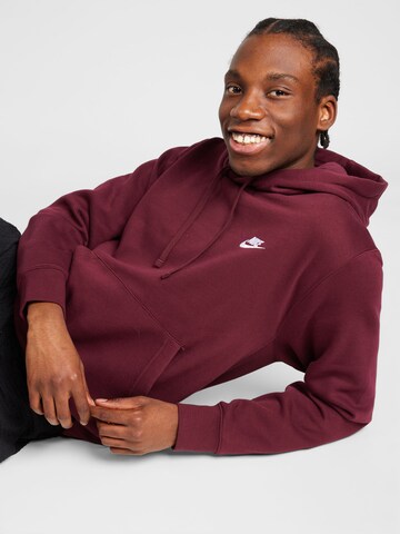 Nike Sportswear Regular Fit Sweatshirt 'Club Fleece' in Braun