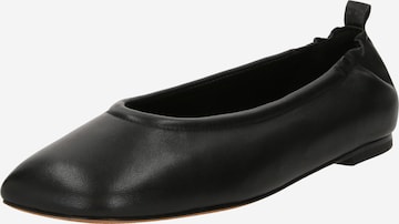 Ballerina di 3.1 Phillip Lim in nero: frontale