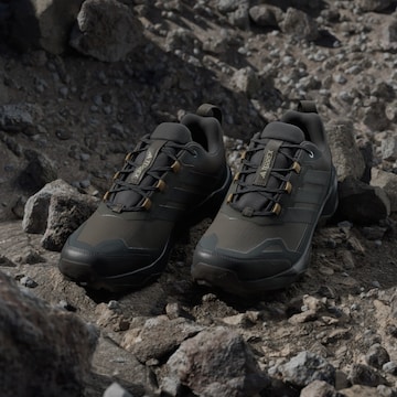 ADIDAS TERREX Félcipő 'Skychaser Ax5' - zöld